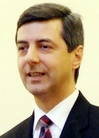 Erdlyi_Lszl
